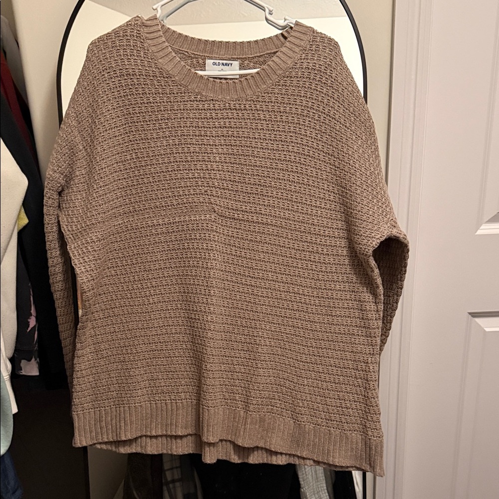 Old Navy Women's Taupe Textured Crew Neck Sweater